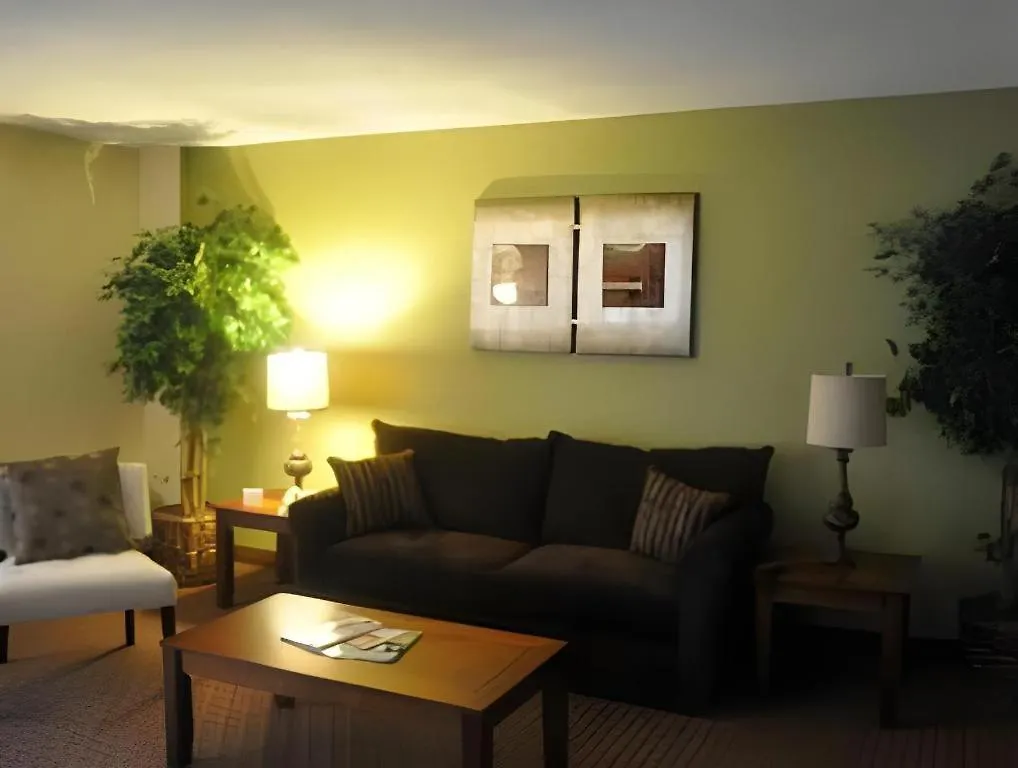 Garden Plaza Hotel Saddle Brook