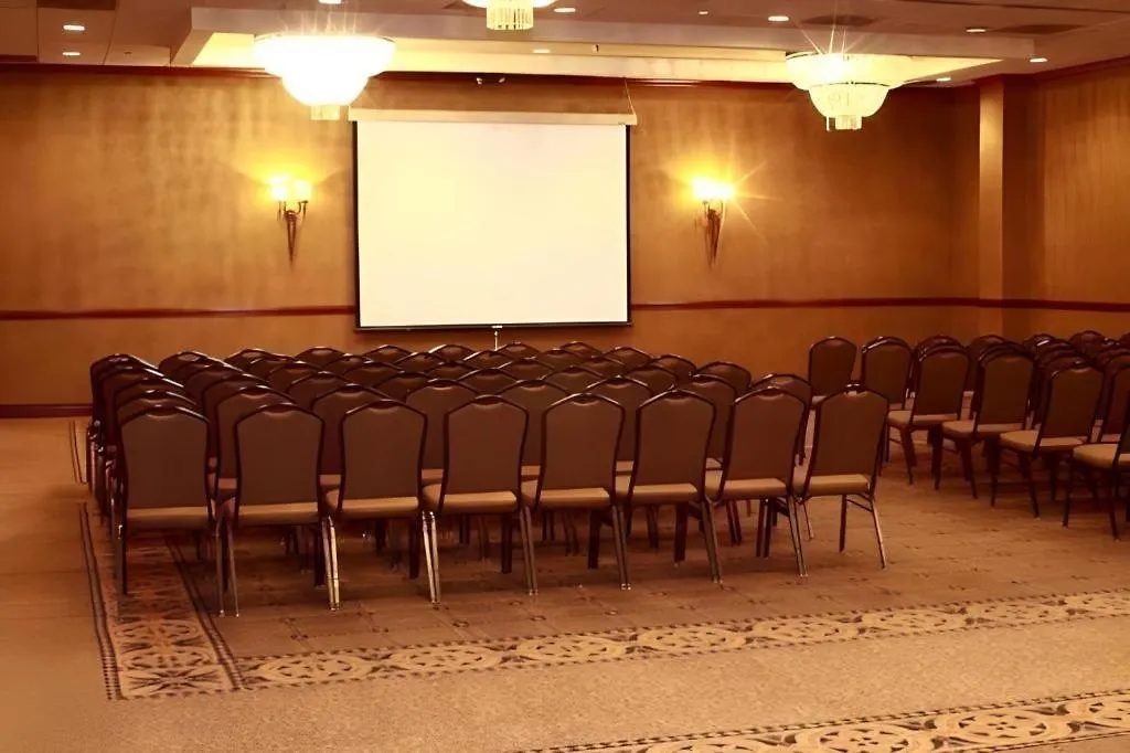 Garden Plaza Hotel Saddle Brook