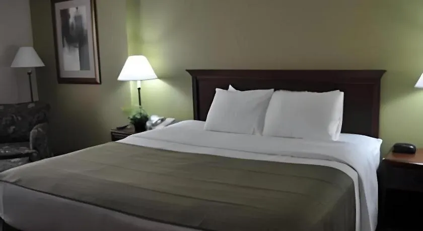 Garden Plaza Hotel Saddle Brook 3*,  United States
