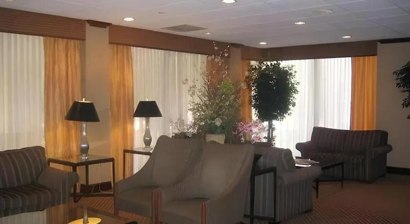Garden Plaza Hotel Saddle Brook