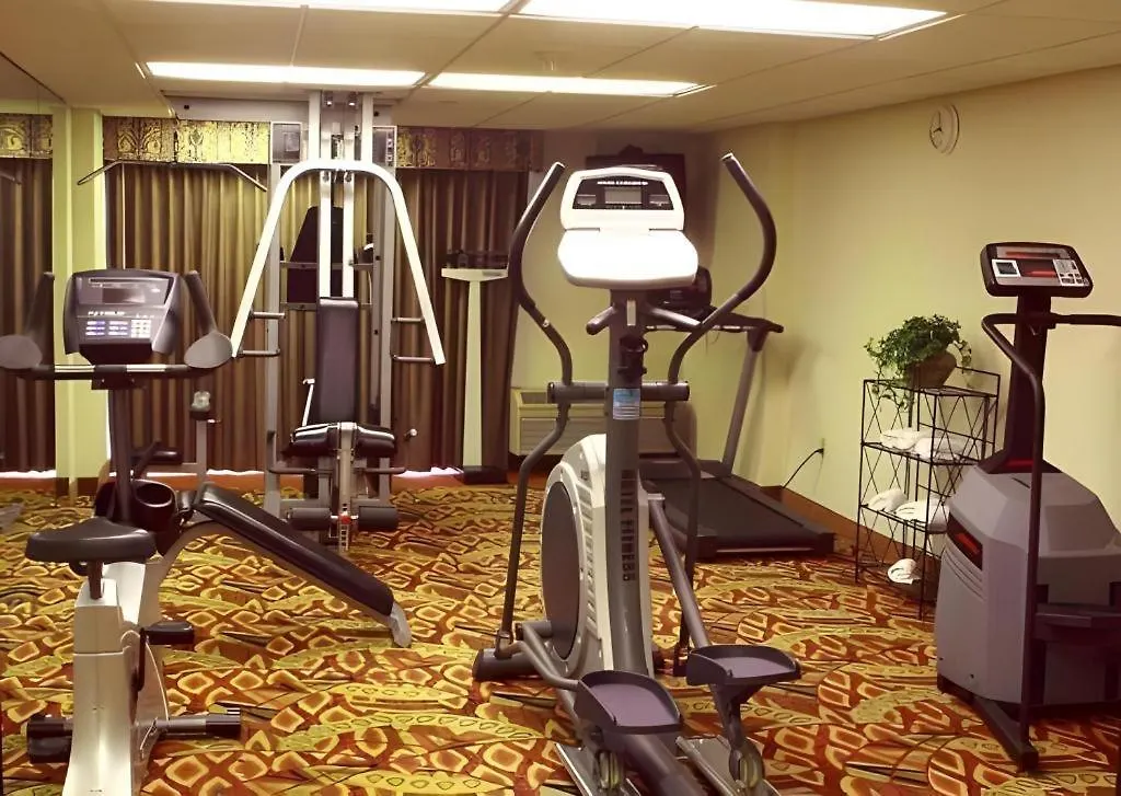 Garden Plaza Hotel Saddle Brook