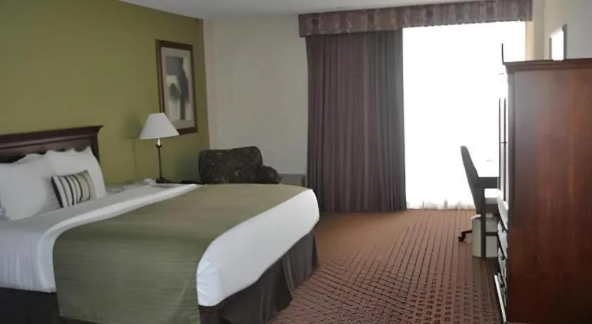 Garden Plaza Hotel Saddle Brook